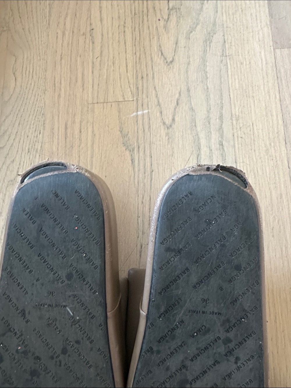 Balenciaga Rise Slides - Picture 5 of 6